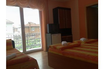 Mazedonien Privát Peshtani, Exterieur